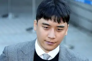 “두 여성과 같은 숙소 썼다”…승리 ‘양다리 여행’ 의혹