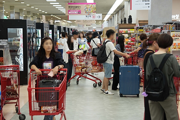 롯데마트 ‘제타플렉스 서울역점’ 냉장·냉동 매장 전경. 롯데마트 제공