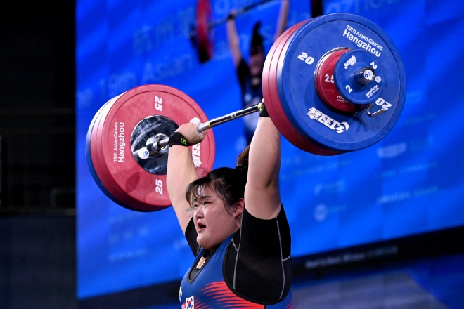 2022 항저우아시안게임 역도 여자 87㎏ 이상급에서 우승한 박혜정 AFP 연합뉴스