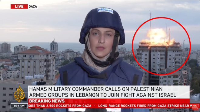 8일(현지시간) 중동 매체 알자지라가 가자지구의 상황을 생방송으로 전하던 도중 이스라엘의 공습 장면이 그대로 송출됐다. 유튜브 Al Jazeera English
