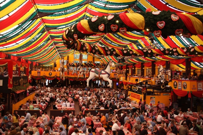 독일 ‘옥토버페스트’는 전 세계에서 가장 규모가 큰 민속축제이자 맥주 축제다. 2050년에는 맥주 재료인 홉의 생산량과 성분 함량이 급감할 것이라는 예측이 나왔다. 독일 관광청 제공