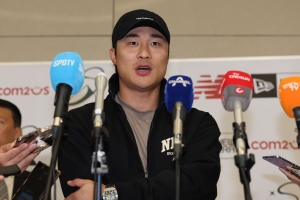 시즌 마무리 김하성 귀국 “골드글러브 욕심 안 난다면 거짓말…기대는 하고 있어”