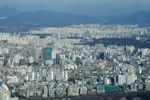 “세입자, 年 17일 더 빨리 늙어”…술·담배보다 노화 촉진