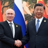 시진핑 “일대일로 10년 성과” 푸틴 “중국의 성공 기뻐”(종합)