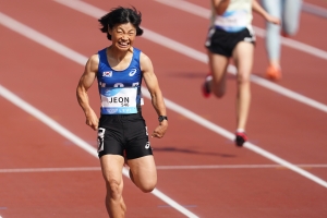 ‘200m 역주’ 전민재, 아시안패러게임 한국 첫 메달