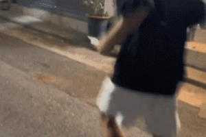 “진짜 공중에 떴다”…공중부양 챌린지 ‘중3 남학생’ 정체