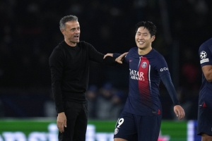 ‘드디어 터졌다’ 이강인, 파리 홈 팬 앞에서 PSG·UCL 데뷔골