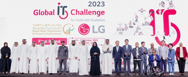 LG전자가 UAE 아부다비에서 ‘2023 GITC’ 본선전을 개최했다. 이번 결선에는 18개국 461명의 장애 청소년이 참가해 열띤 경쟁을 펼쳤다. LG전자 제공