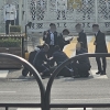 용산 대통령실 앞서 경찰관 찌른 70대 구속