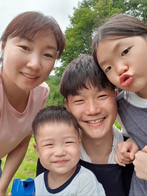 기증자 조미영씨와 가족들의 생전 모습. 한국장기조직기증원