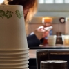 식당·카페서 종이컵·플라스틱 빨대 계속 사용한다