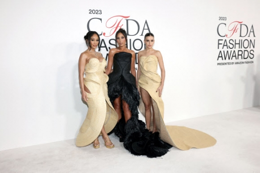 Saweetie, Jasmin Larian Hekmat, and Livia attend the CFDA Fashion Awards in Manhattan, New York City, U.S., November 6, 2023. REUTERS 연합뉴스