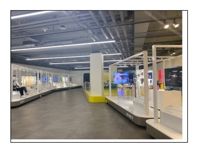 ‘디자인 쇼룸’(디자인 랩 3층)의 “UD라이프 스타일 플랫폼” 전시장