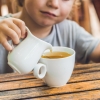 “4살 아들에게 매일 커피 준다”는 연예인…어린이에게 괜찮을까