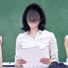 “감히 내 딸 물건을”…담임 찾아가 휴대전화 집어던진 학부모