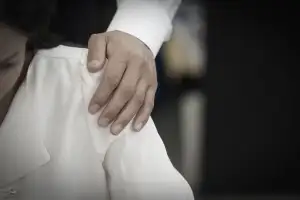 종편 방송사 간부, 외주사 직원 성추행 혐의 경찰 입건…“옷 안으로 손을”
