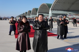 北 “한반도 전쟁은 시점상 문제…군사활동 마음 먹은대로 전개”