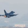 주한미군 F-16 서해 추락…“조종사 의식있는 상태로 구조”