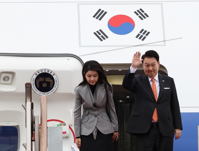 윤석열 대통령 부부, 네덜란드 국빈 방문 출국