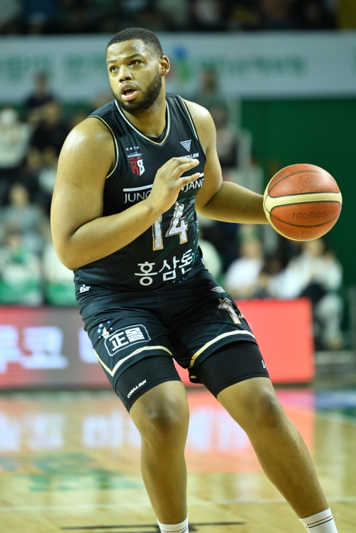 안양 정관장에서 퇴출된 오마리 스펠맨. KBL 제공