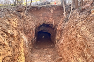 군산, 수상한 ‘인공굴’ 30기 정체 파헤친다