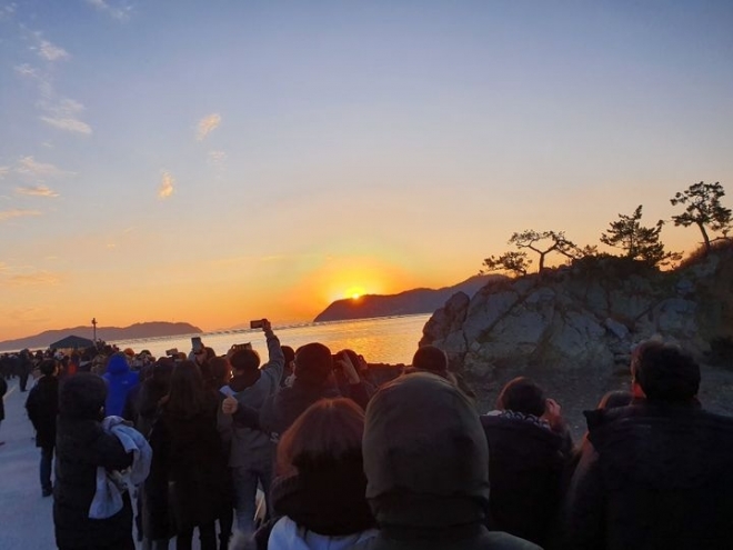 해남 땅끝마을 땅끝해넘이 해맞이 축제. 해남군 제공