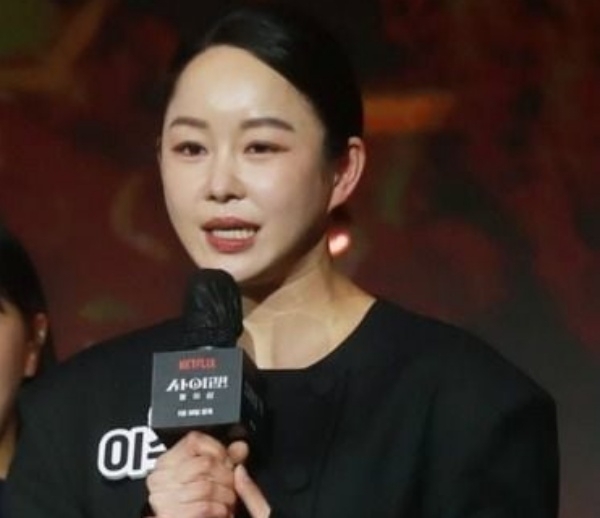 넷플릭스 ‘사이렌 불의섬’에서 경호팀 리더로 활약한 배우 이수련. 뉴스1