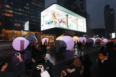 서울 초대형 전광판, 최대 2000㎡·벽면 절반으로 제한한다