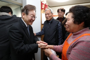 이재명 “경로당 주5일 무료 점심 제공” 발표