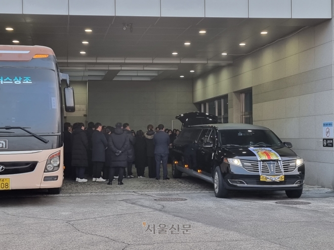 28일 오전 서울 동대문구 삼육서울병원 추모관에서 박모(33)씨의 발인이 진행되고 있다. 김예슬 기자