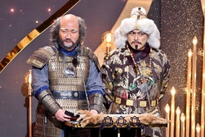 거란군, KBS홀 침입… “고려왕 어디 있나?”