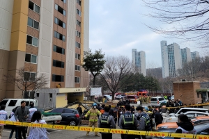 군포 산본동 아파트서 화재 ‘사상자 14명’…“스프링클러 없어”