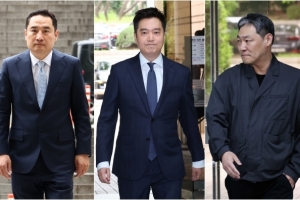 ‘조국 아들 학폭 둔갑’ 강용석·김세의…경찰, 3년 만에 檢 송치