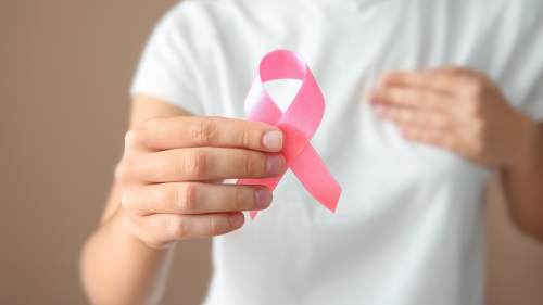 국내 연구진이 유방암의 확대와 전이를 촉진시키는 물질을 찾아냈다. 유방암 조기 진단과 치료에 도움을 줄 것으로 기대된다.  미국 브리검여성병원 제공