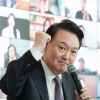 尹 “재임중 연구개발 예산 대폭 확대”…자영업자 120만명 ‘부가세 기한’ 연장