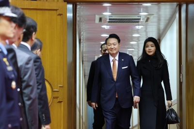 ‘영부인 보좌’ 제2부속실 부활할까… 첫 입장 선회 내비친 대통령실