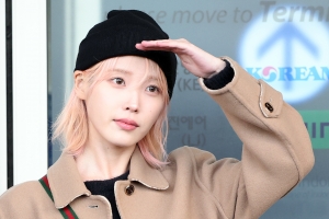 아이유 ‘파격 탈색’ 화제… “머리에 무슨 일?”