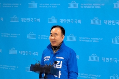 ‘원칙과상식’에 저격 출마 잇따라…김하중 “검찰개혁 이끌 것”