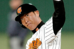 초면에 맥주병 폭행…前 야구선수 정수근, 혐의 인정