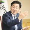 “새만금 개발·기업 유치·관광 콘텐츠… 새로운 전북시대 열립니다”