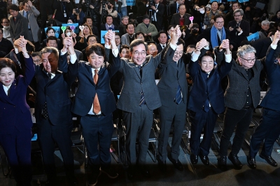 이낙연 추진 신당 ‘새로운 미래’ 출범식 [포토多이슈]