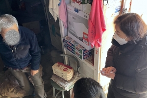 백련산 중턱까지 닿은 온기… 서대문 홍은2동 주민센터 복지사각지대 발굴기