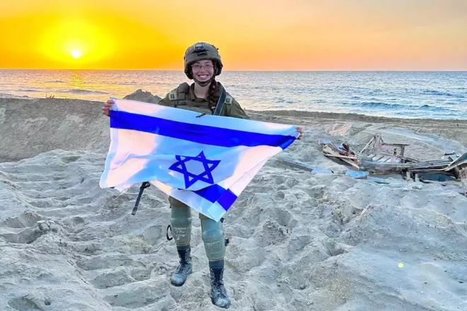 가자지구의 이스라엘 여군. 이스라엘 대변인 부대 자료사진