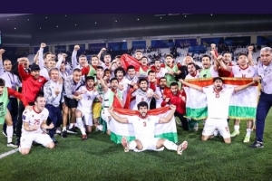 첫 본선 무대 ‘첫 골’ ‘첫 승’ ‘첫 16강’ 기적의 타지키스탄