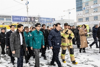 [속보]윤석열 대통령 “서천시장 화재, 특별재난지역 가능 여부 즉시 검토”