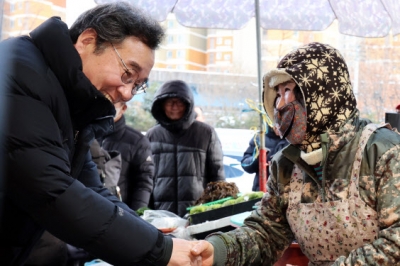 [포토] 남광주시장 찾은 이낙연