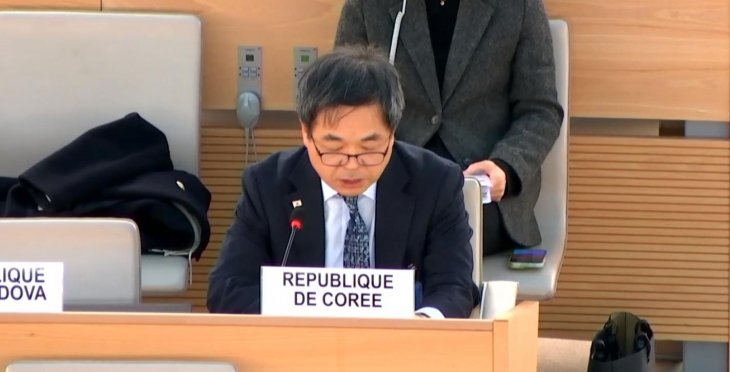 유엔의 중국 ‘보편적 인권 정례검토’에서 발언한 윤성덕 주제네바 한국대표부 대사