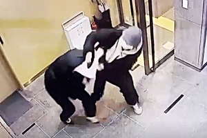 “평소에도 이상한 행동”… 배현진 습격 중학생, 응급입원 조치