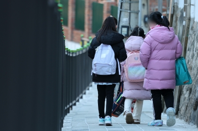 늘봄학교, 1학기만 교원 2250명 필요… 인력·공간·프로그램 ‘숙제’[뉴스 분석]