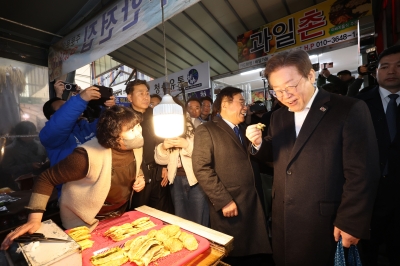 李 “통합형 비례정당 추진”… 민주당 또 위성정당 꼼수